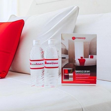 Reddoorz Plus @ Kaizen Suites Taft Avenue Манила Экстерьер фото